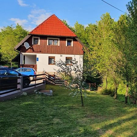 Guest House Wolf II Plitvička Jezera Kültér fotó