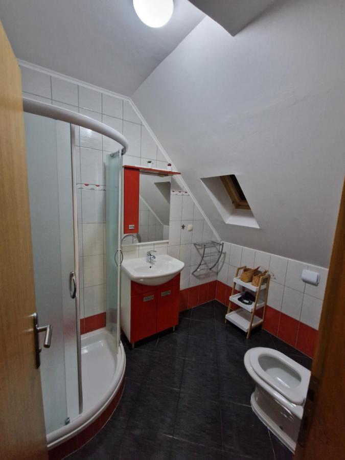 Guest House Wolf II Plitvička Jezera Kültér fotó