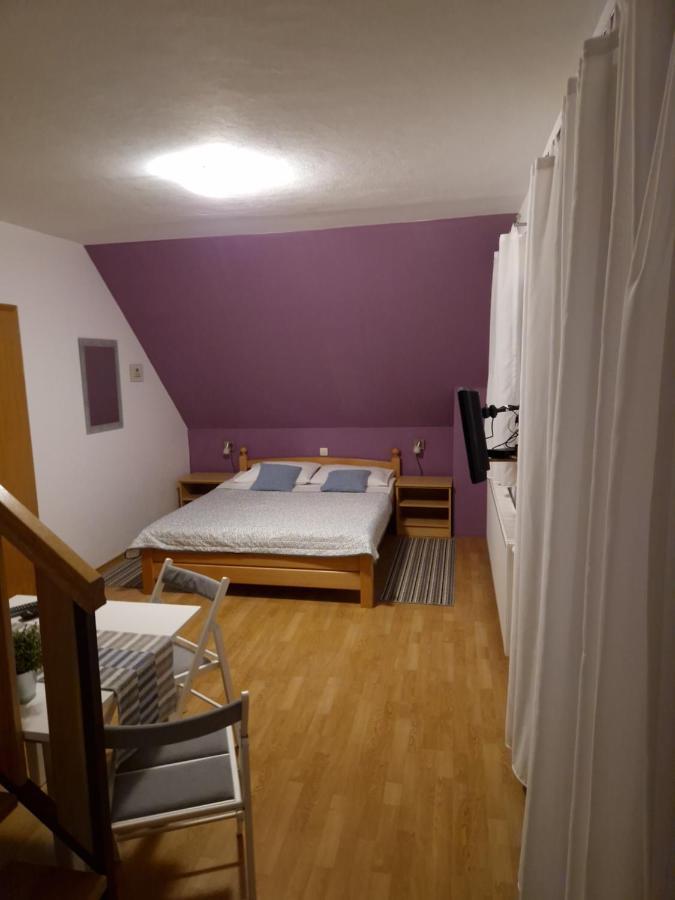 Guest House Wolf II Plitvička Jezera Kültér fotó